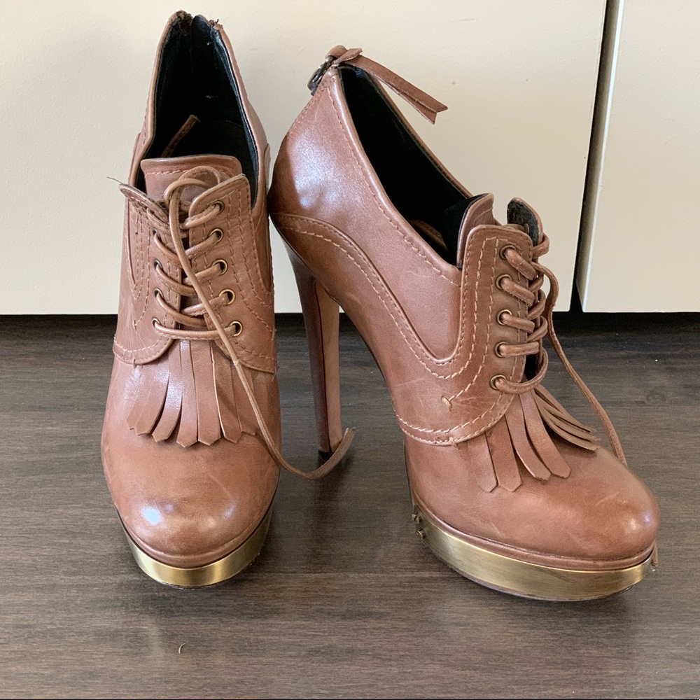 HH leather platform heels